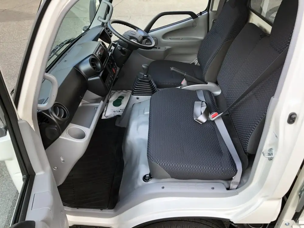 日野 デュトロ 小型 平ボディ 床鉄板 2KG-XZC605Mの中古トラック画像11