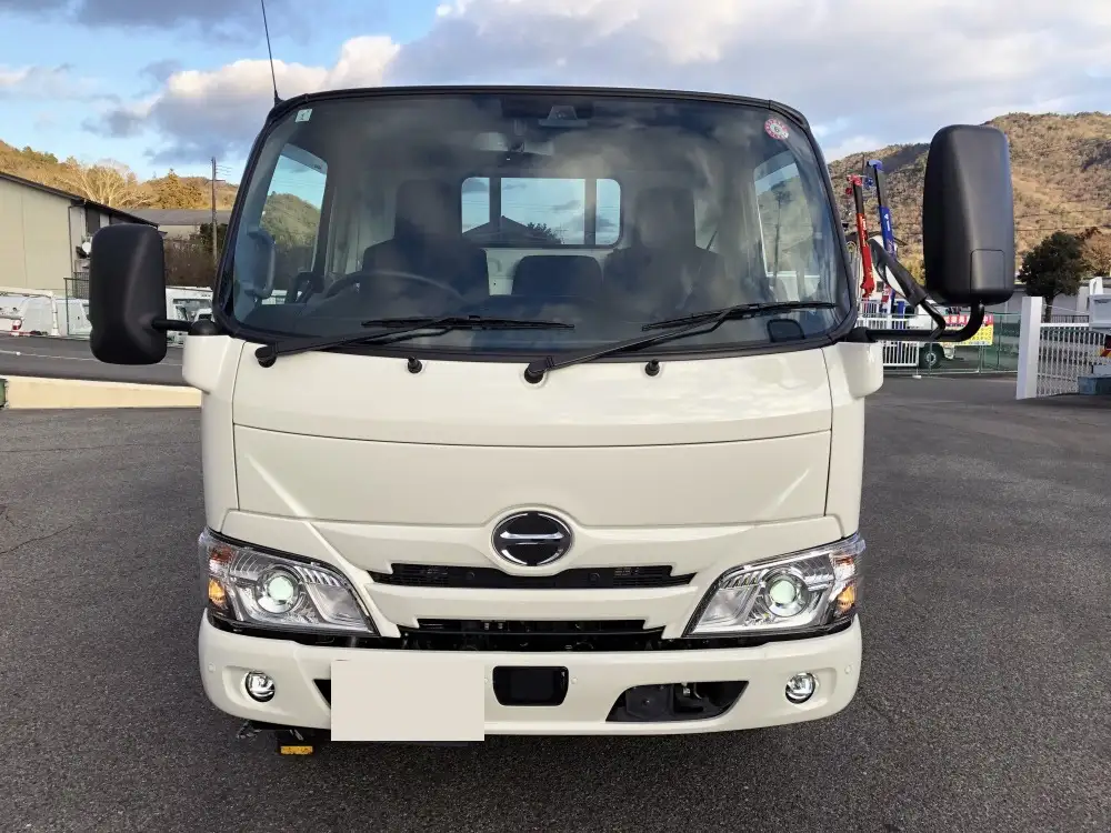 日野 デュトロ 小型 平ボディ 床鉄板 2KG-XZC605Mの中古トラック画像2