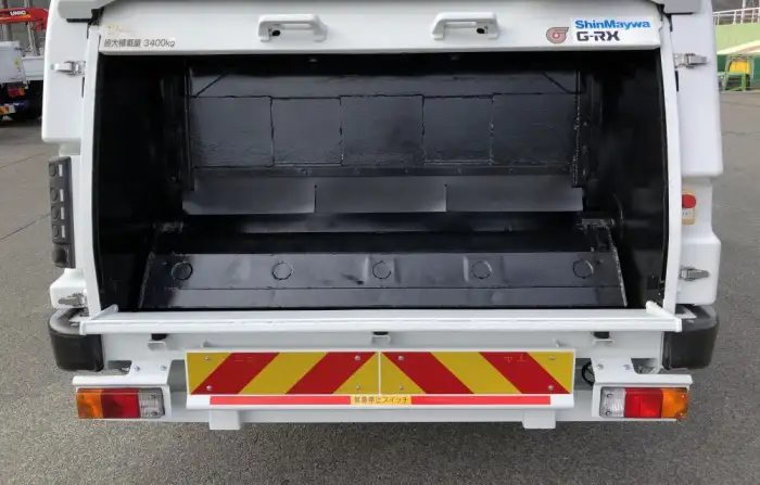 いすゞ エルフ 小型 パッカー車 巻き込み式 回転ダンプ式の中古トラック画像12