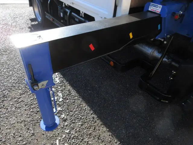 三菱 キャンター 小型 クレーン付 6段 ラジコンの中古トラック画像11