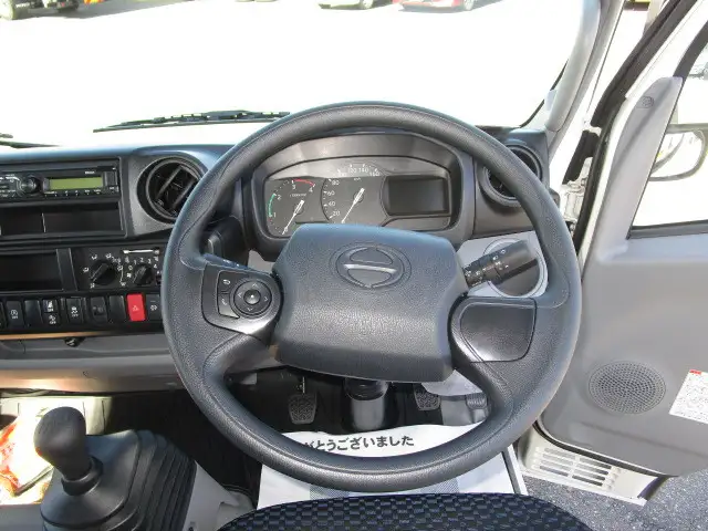 日野 デュトロ 小型 平ボディ 2RG-XZU655M R5の中古トラック画像13