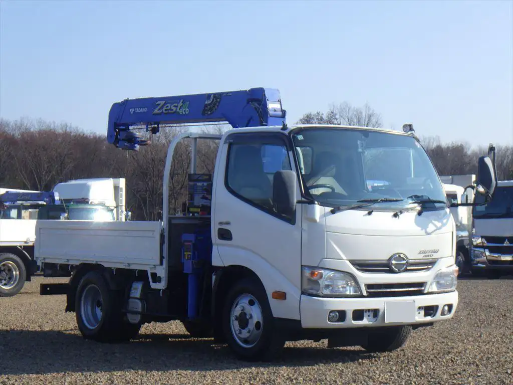 日野 デュトロ 小型 クレーン付 3段 ラジコンの中古トラック画像2