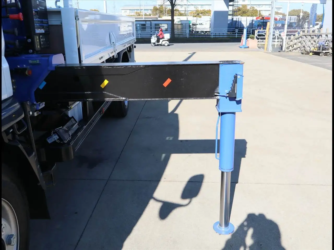 三菱 キャンター 小型 クレーン付 4段 ラジコンの中古トラック画像9