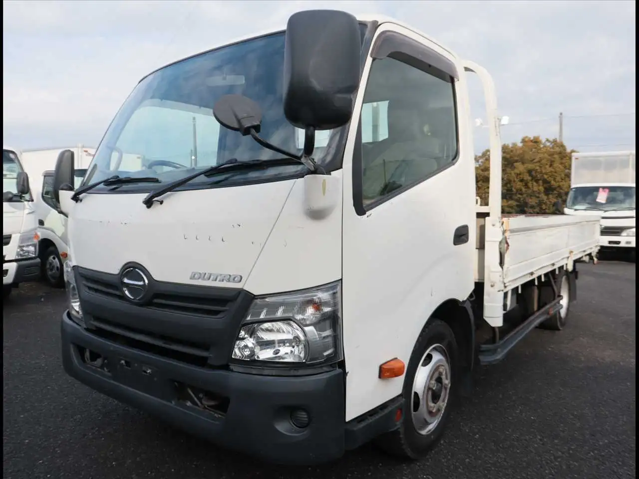 日野 デュトロ 小型 平ボディ TKG-XZC710M H29の中古トラック画像1