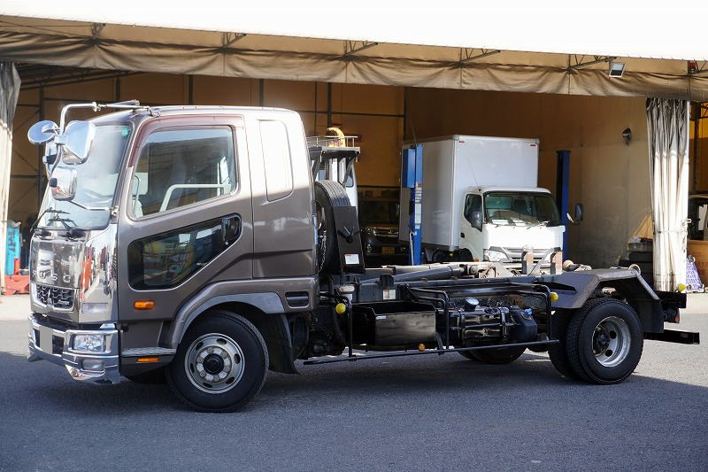 三菱 ファイター 中型/増トン アームロール TKG-FK61F