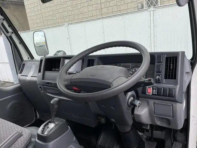 いすゞ エルフ 小型 平ボディ TRG-NJR85A H30の中古トラック画像13