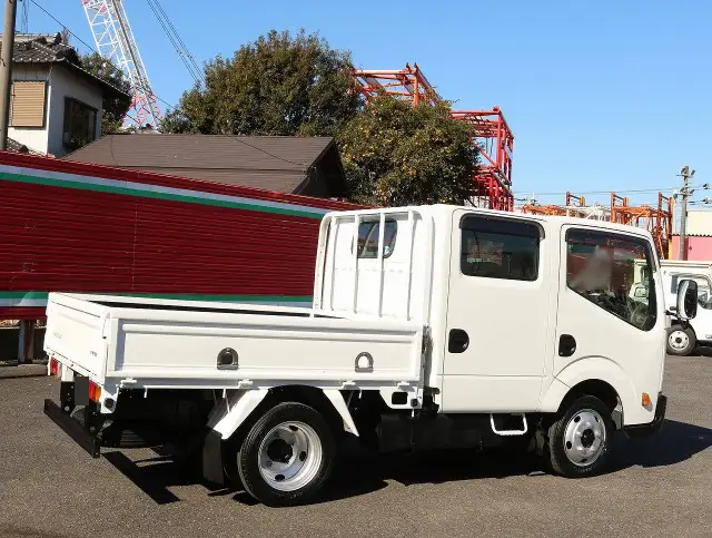 日産 アトラス 小型 平ボディ Wキャブ SKG-TZ2F4の中古トラック画像3