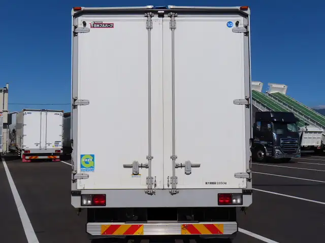 日野 レンジャー 中型/増トン ウイング エアサス ベッドの中古トラック画像4