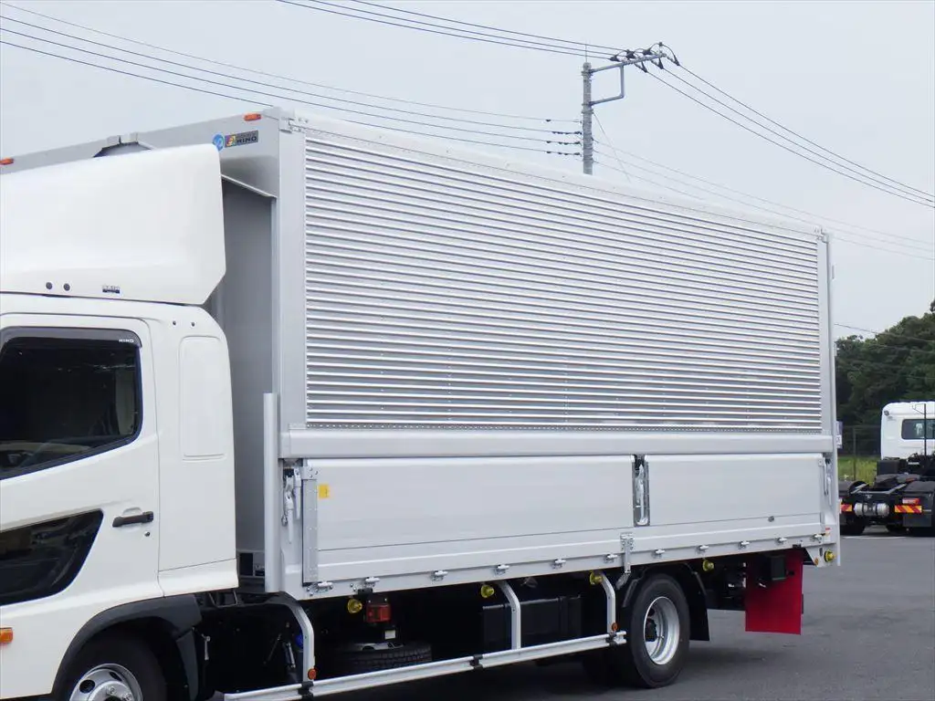 日野 その他 中型/増トン ウイング エアサス ベッドの中古トラック画像5