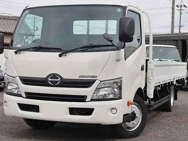 日野 デュトロ 小型 平ボディ TKG-XZU720M H28の中古トラック画像1
