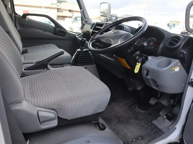 トヨタ ダイナ 小型 平ボディ 床鉄板 TDG-XZU720の中古トラック画像11