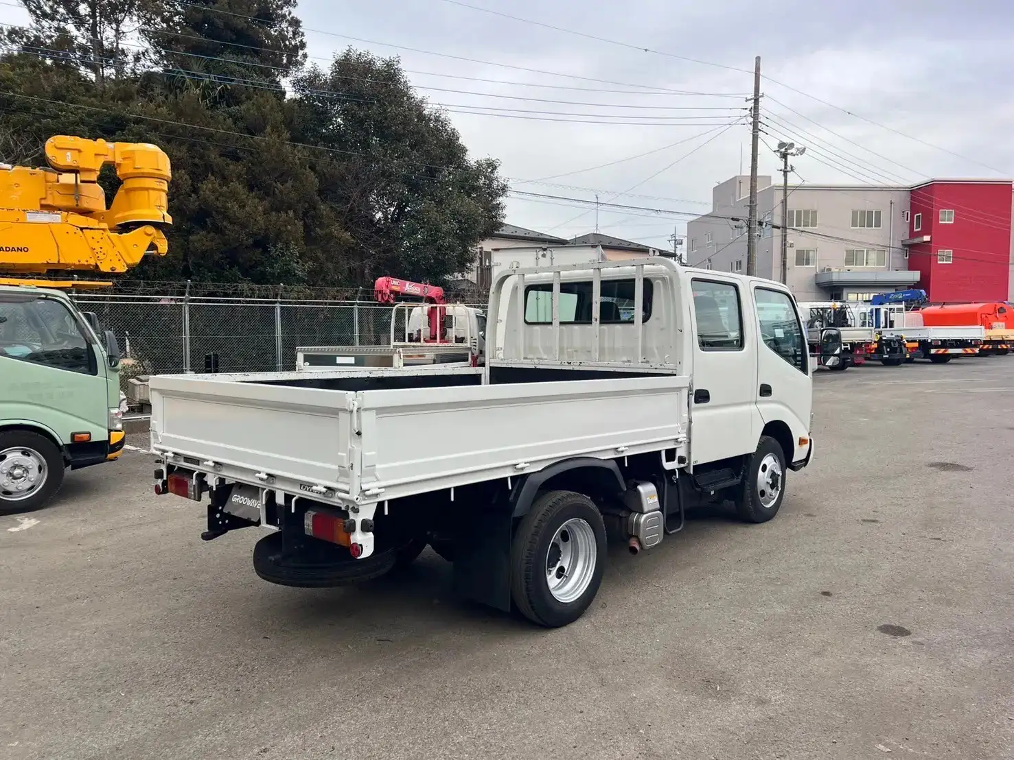 トヨタ ダイナ 小型 平ボディ Wキャブ TKG-XZU685の中古トラック画像3