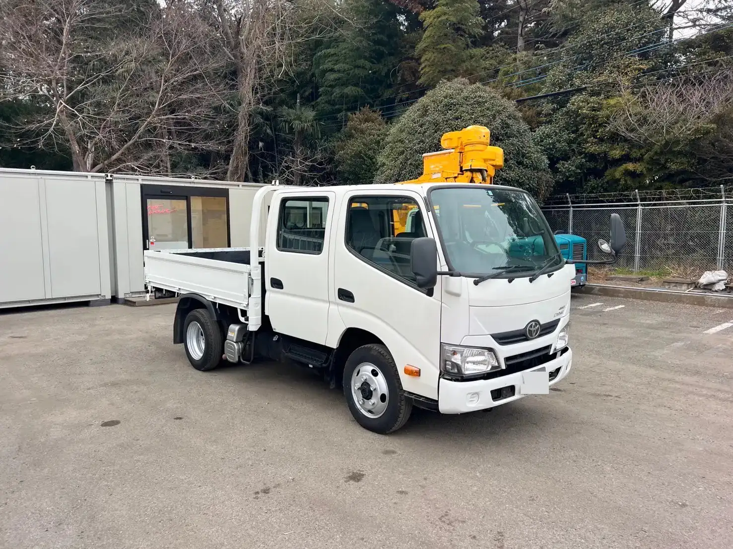 トヨタ ダイナ 小型 平ボディ Wキャブ TKG-XZU685の中古トラック画像2