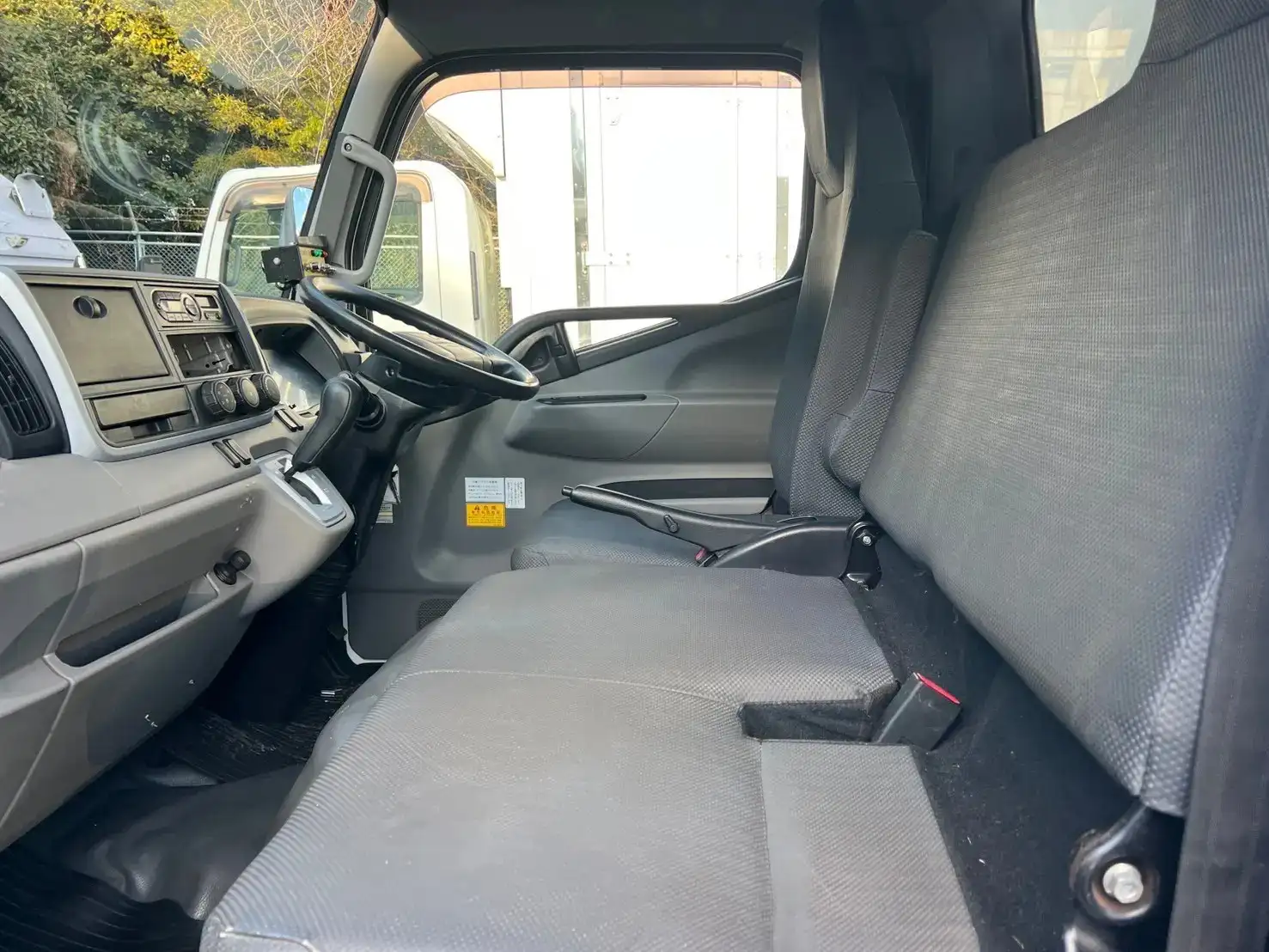 三菱 キャンター 小型 パッカー車 巻き込み式 回転ダンプ式の中古トラック画像12
