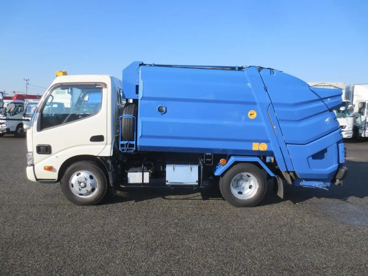 日野 デュトロ 小型 パッカー車 プレス式 TKG-XZU600Xの中古トラック画像4