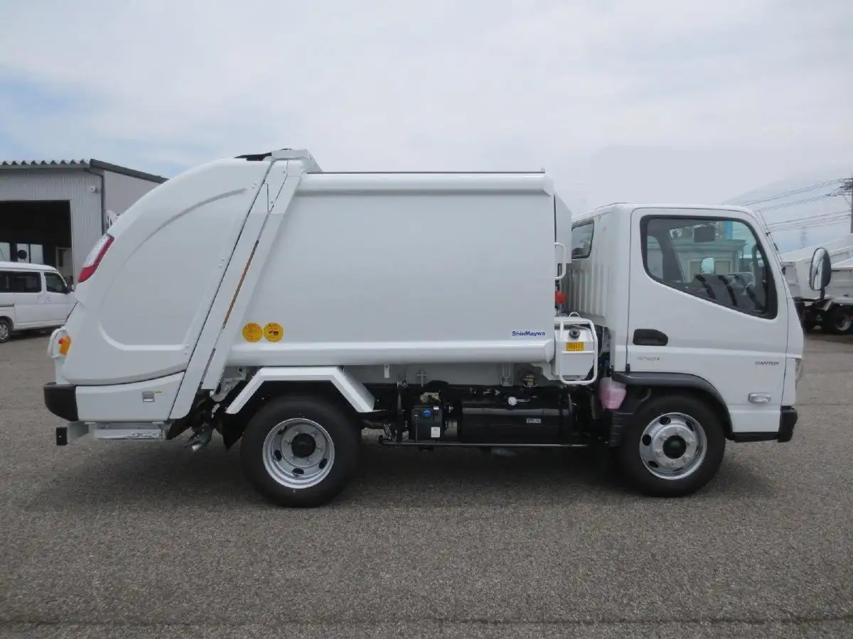 三菱 キャンター 小型 パッカー車 プレス式 2RG-FEA80の中古トラック画像4
