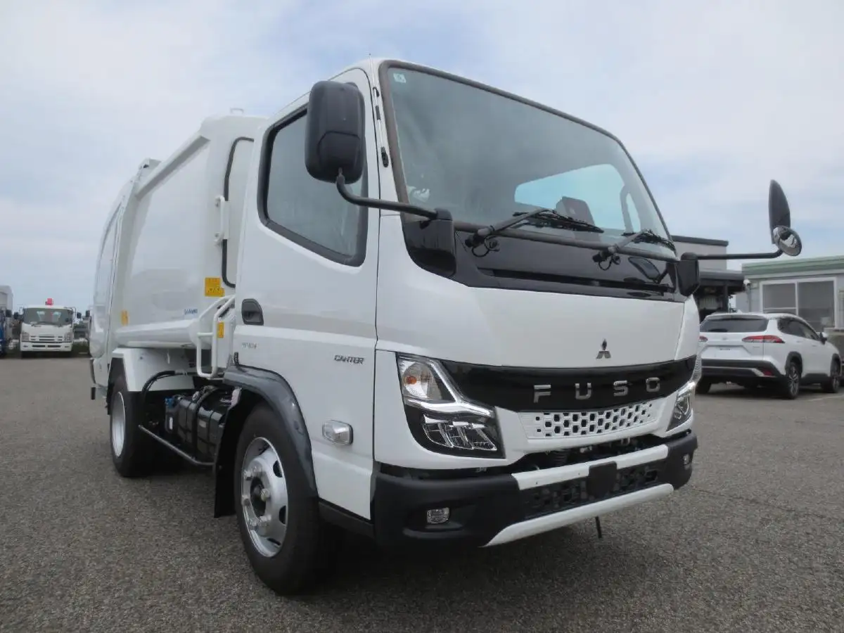 三菱 キャンター 小型 パッカー車 プレス式 2RG-FEA80の中古トラック画像3