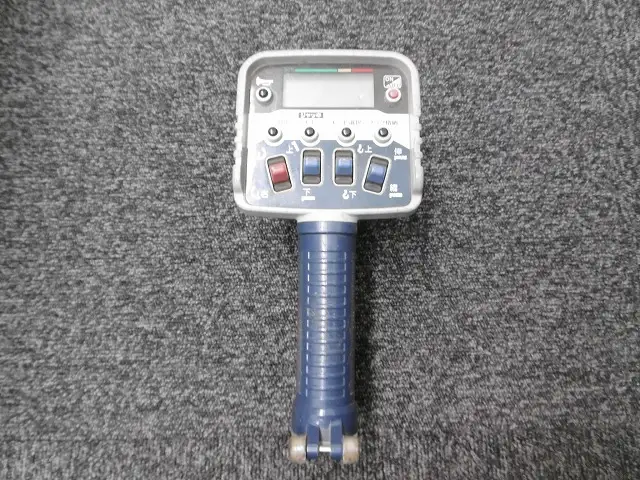 いすゞ エルフ 小型 クレーン付 4段 ラジコンの中古トラック画像16