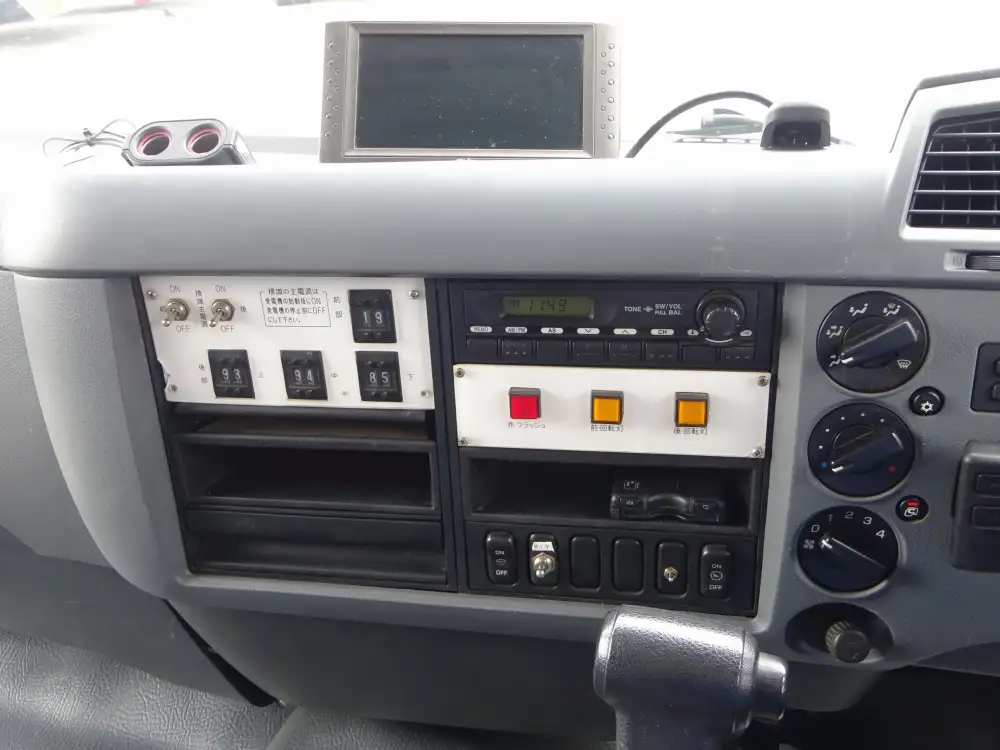 三菱 ファイター 中型/増トン 特殊車両 PDG-FK61F H19の中古トラック画像10