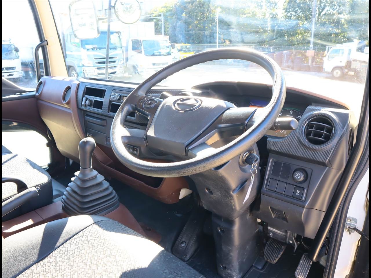 日野 レンジャー 中型/増トン クレーン付 4段 ラジコンの中古トラック画像14