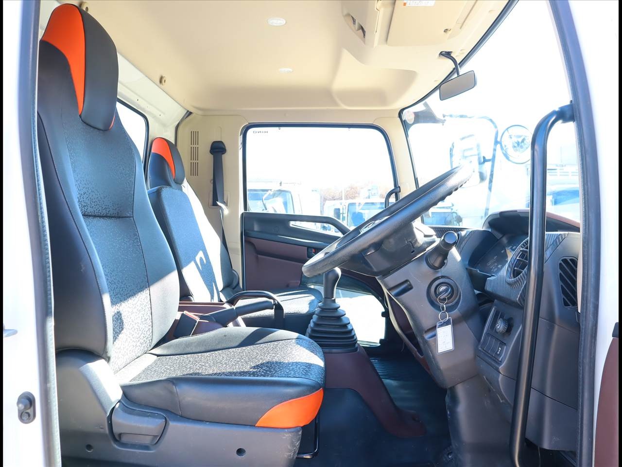 日野 レンジャー 中型/増トン クレーン付 4段 ラジコンの中古トラック画像15