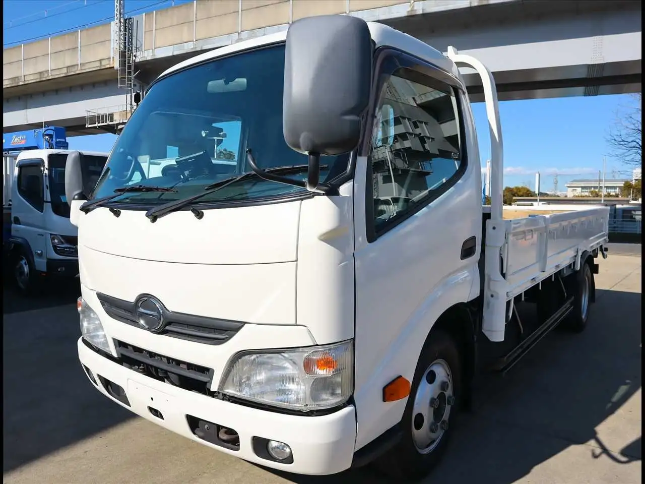 日野 デュトロ 小型 平ボディ 床鉄板 TKG-XZU650M の中古トラック【車両No.181462】