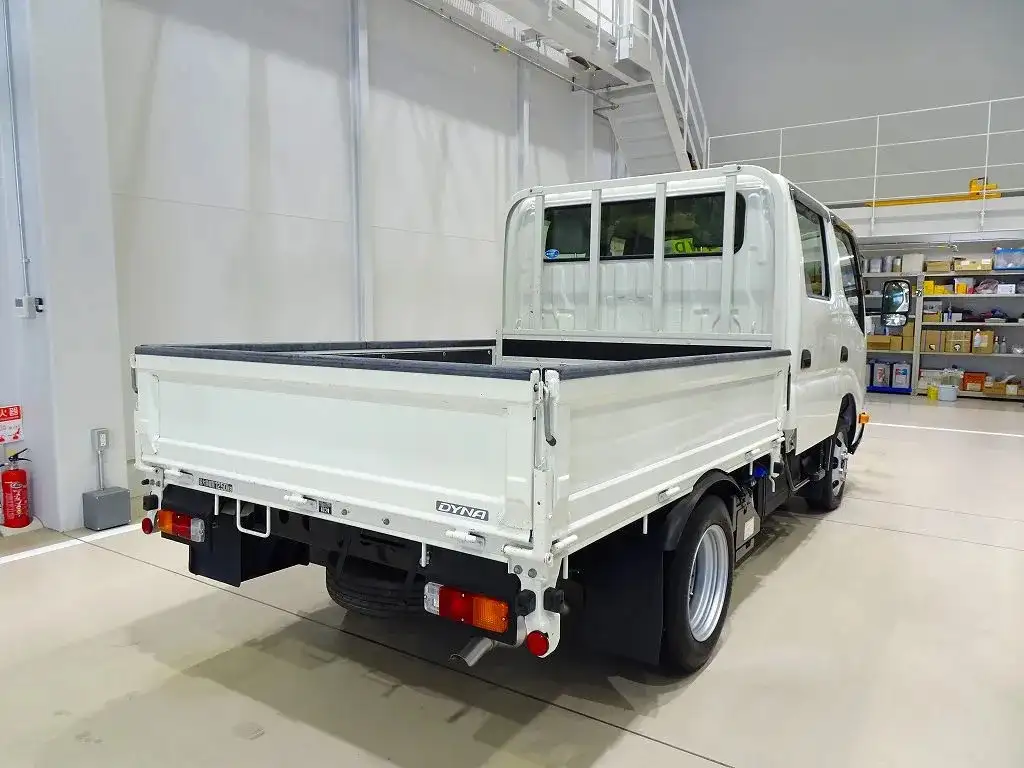 トヨタ ダイナ 小型 平ボディ Wキャブ 2DG-GDY281の中古トラック画像2