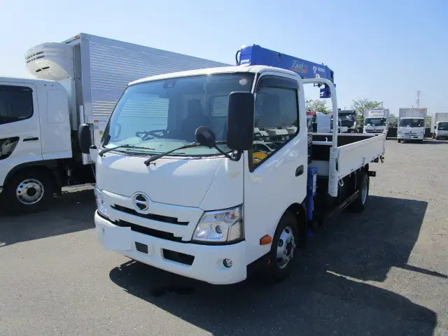 日野 デュトロ 小型 クレーン付 4段 ラジコン｜画像1
