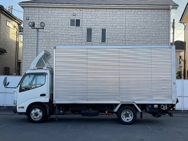 トヨタ ダイナ 小型 アルミバン パワーゲート TKG-XZU650の中古トラック画像5