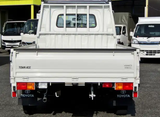 トヨタ タウンエース 小型 平ボディ ABF-S412U H24の中古トラック画像3