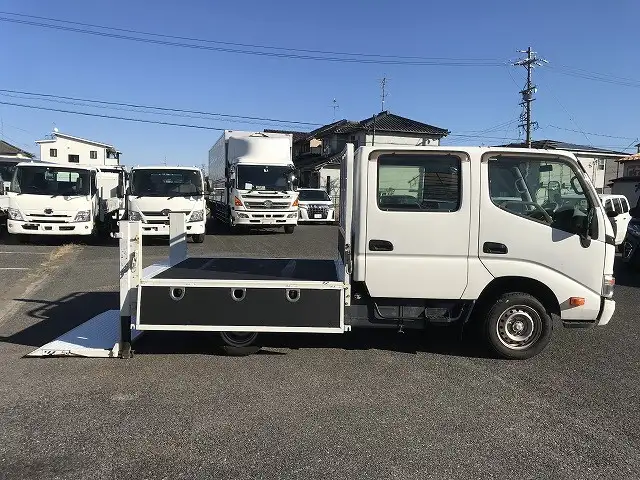 トヨタ ダイナ 小型 平ボディ Wキャブ パワーゲートの中古トラック画像6