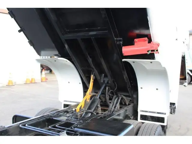 日野 デュトロ 小型 パッカー車 巻き込み式 回転ダンプ式の中古トラック画像15