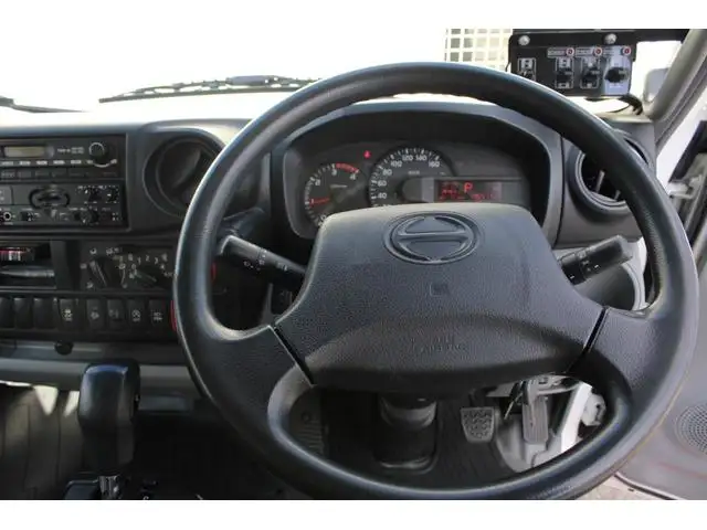 日野 デュトロ 小型 パッカー車 巻き込み式 回転ダンプ式の中古トラック画像11