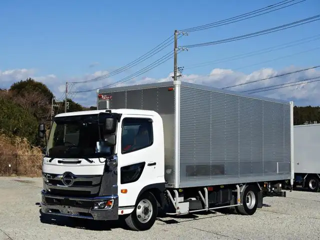 日野 レンジャー 中型/増トン アルミバン パワーゲート 2KG-FC2ABAの中古トラック画像1