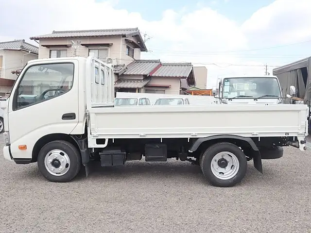 トヨタ ダイナ 小型 平ボディ TKG-XZC600 H30の中古トラック画像6