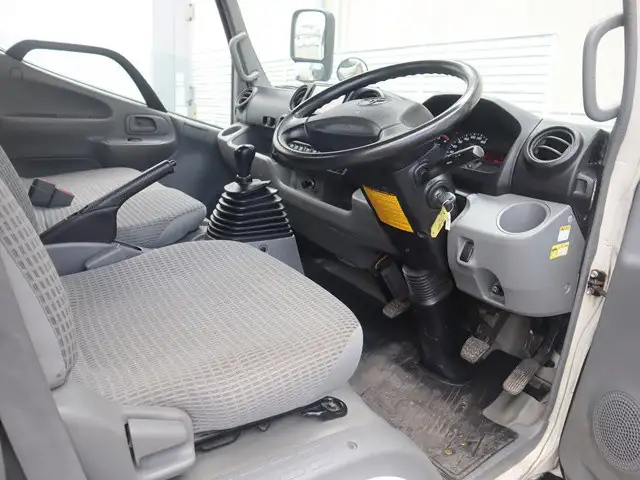 トヨタ ダイナ 小型 平ボディ TKG-XZC600 H30の中古トラック画像11