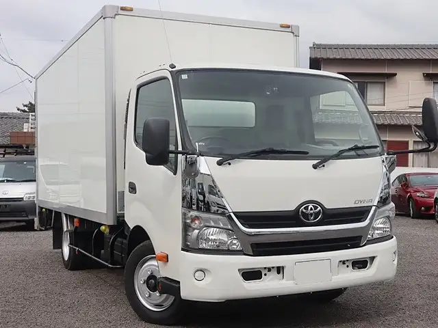 トヨタ ダイナ 小型 アルミバン パワーゲート TKG-XZU710の中古トラック画像3