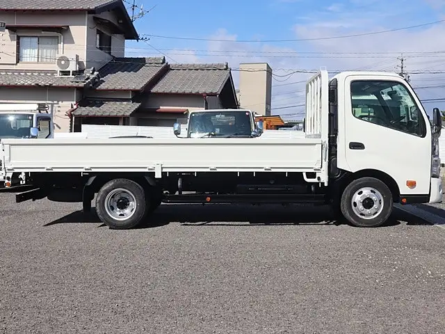 トヨタ トヨエース 小型 平ボディ TKG-XZU710 H29の中古トラック画像4