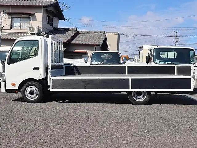 トヨタ トヨエース 小型 平ボディ TKG-XZU710 H29の中古トラック画像7