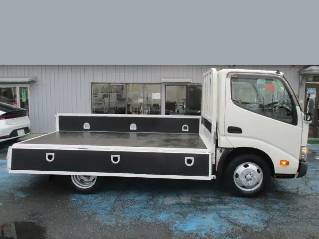 トヨタ トヨエース 小型 平ボディ TKG-XZC605 H28の中古トラック画像6