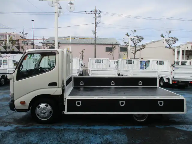 トヨタ トヨエース 小型 平ボディ TKG-XZC605 H28の中古トラック画像5