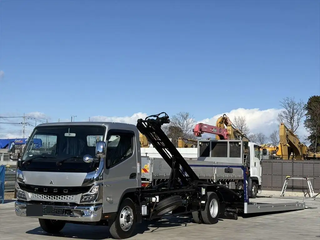 三菱 キャンター 小型 車両重機運搬 ラジコン ウインチの中古トラック画像1