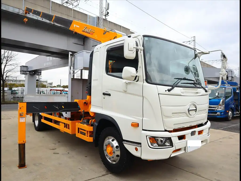 日野 レンジャー 中型/増トン クレーン付 床鉄板 アルミブロックの中古トラック画像2