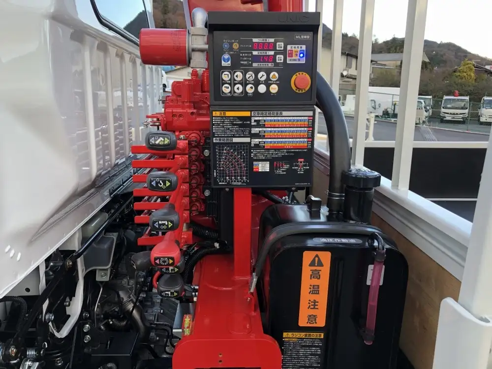 三菱 キャンター 小型 クレーン付 4段 ラジコンの中古トラック画像8