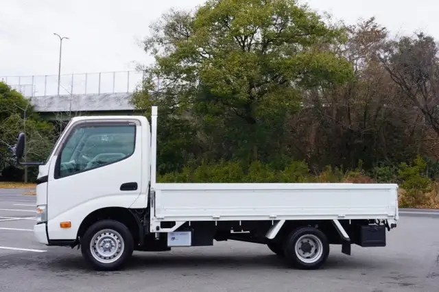 トヨタ ダイナ 小型 平ボディ QDF-KDY231 H26の中古トラック画像5