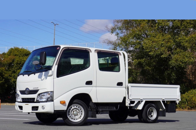 トヨタ ダイナ 小型 平ボディ 10尺 LDF-KDY231
