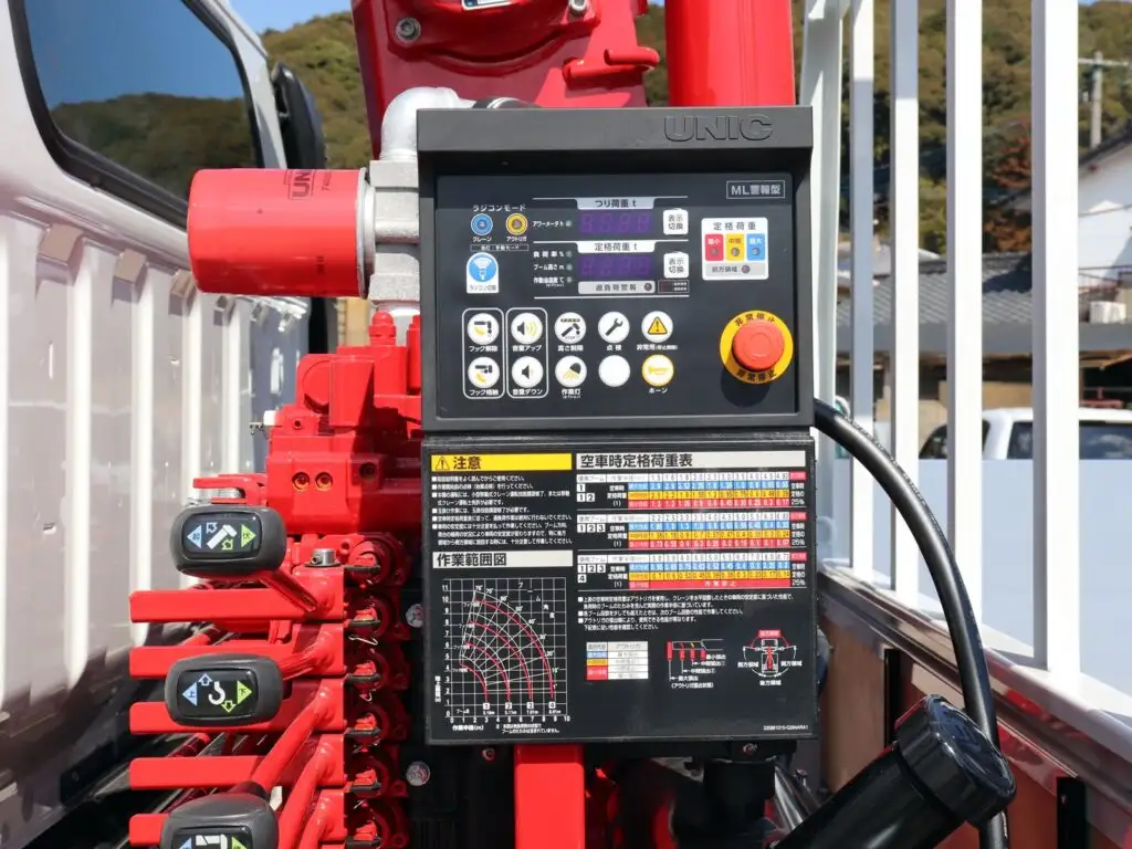 三菱 キャンター 小型 クレーン付 アルミブロック 4段の中古トラック画像11