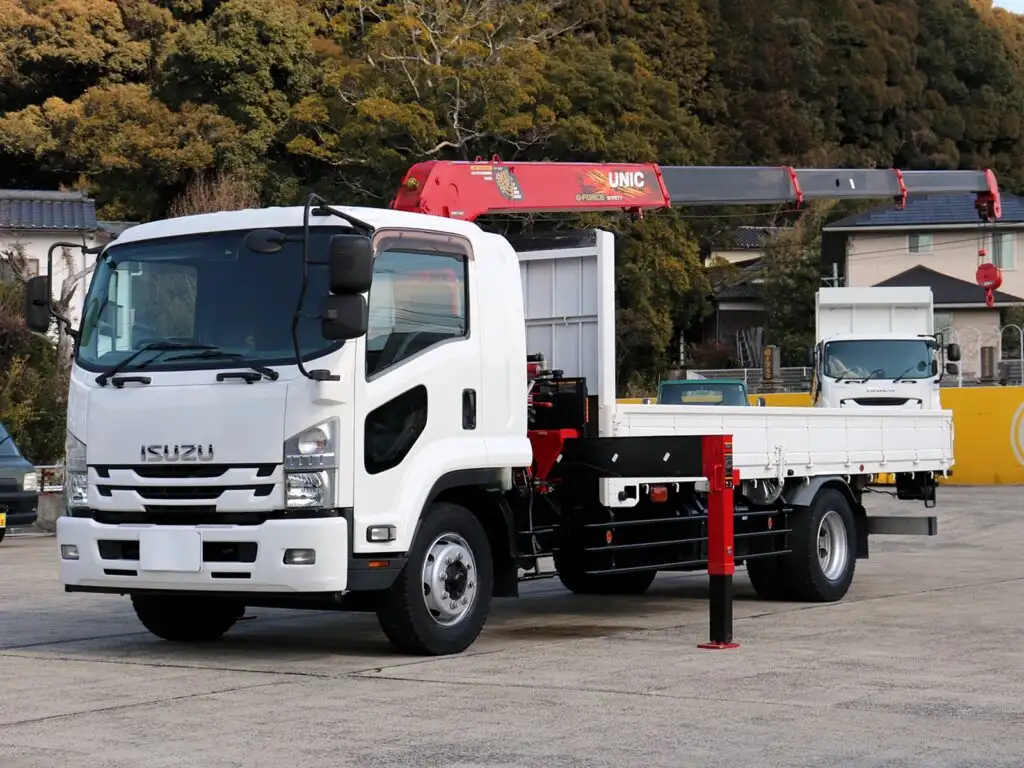 いすゞ フォワード 中型/増トン クレーン付 4段 ラジコン｜画像1