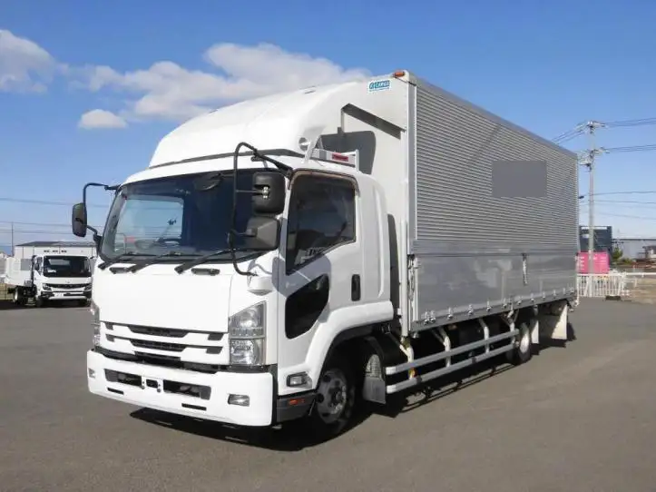 いすゞ フォワード 中型/増トン ウイング ベッド TKG-FRR90S2の中古トラック画像1