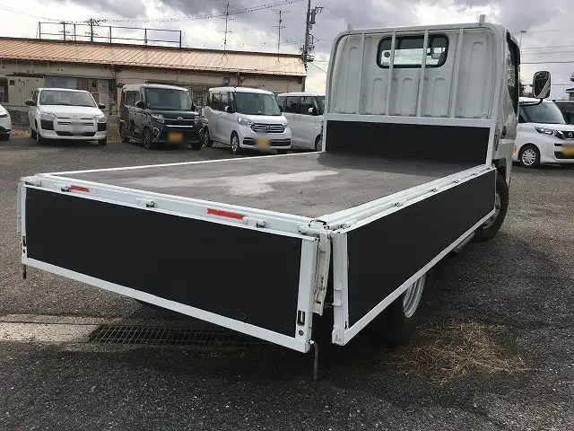 三菱 キャンター 小型 平ボディ 2RG-FDA20 R2の中古トラック画像8